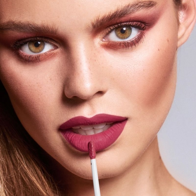 ROUGE À LÈVRES MAT LIQUIDE – 06 Bordeaux