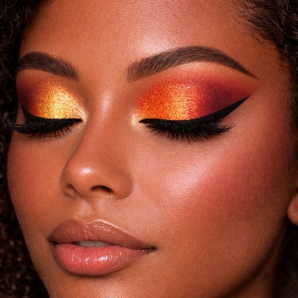 LÁPIZ LABIAL INTENSO – 01 Rosa Salvaje